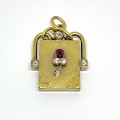 Медальон локет с рубином и бриллиантами